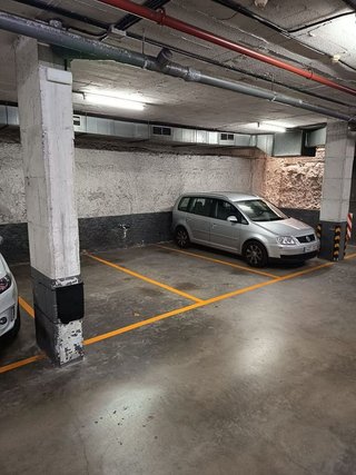 Garaje en alquiler en El Baix Guinardó en Barcelona