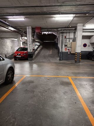 Garaje en alquiler en El Baix Guinardó en Barcelona