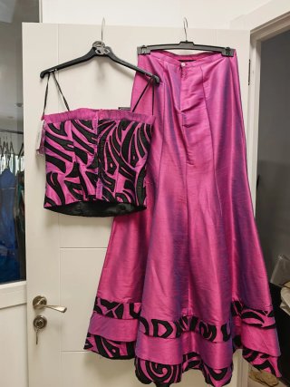 Conjunto fiesta top y falda estampado