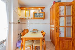 Casa adosada en venta en Cúllar Vega