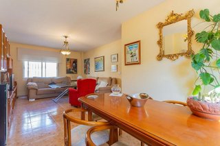 Casa adosada en venta en Cúllar Vega