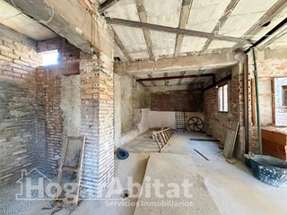 Chalet en venta en Centro - El Castillo en Sagunto