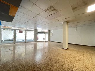 Local comercial en alquiler en La Torrassa en Hospitalet de Llobregat, L´