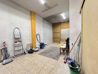 Local comercial en alquiler en La Torrassa en Hospitalet de Llobregat, L´