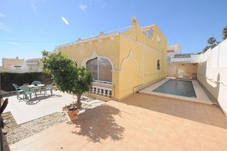 Chalet en venta en San Miguel de Salinas