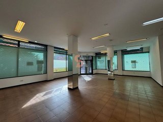 Local comercial en venta en Rondilla - Santa Clara en Valladolid
