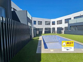 Casa adosada en venta en Artés
