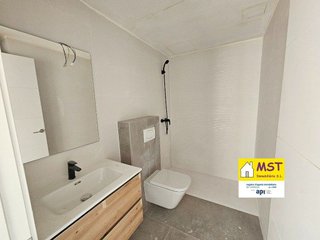 Casa adosada en venta en Artés
