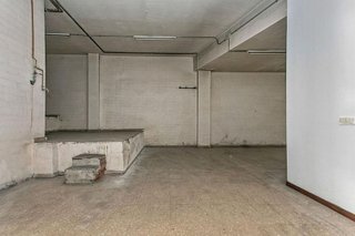 Local comercial en alquiler en La Plana en Esplugues de Llobregat