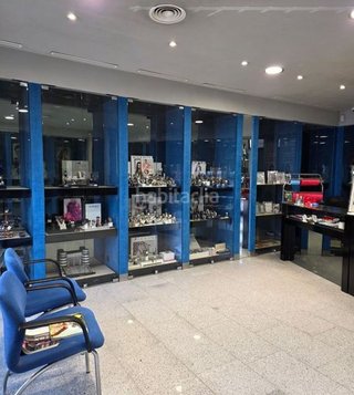 Local comercial en alquiler en Alcaudete