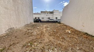 Terreno en venta en Altavista-Titerroy-San Francisco Javier en Arrecife