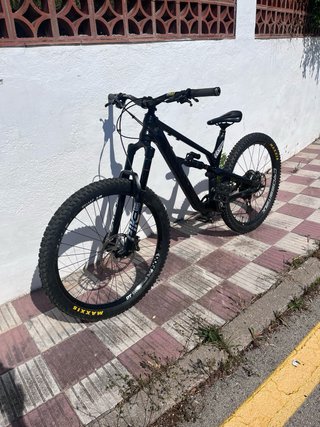 Bici Enduro canyon spectral