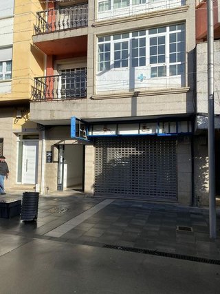 Local comercial en alquiler en Grove (O)