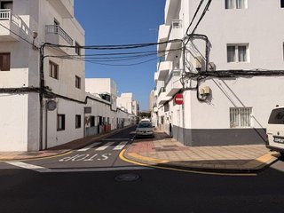 Edificio en venta en Centro - La Vega Alta en Arrecife