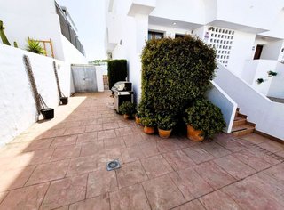 Casa pareada en venta en Calaburra - Chaparral en Mijas