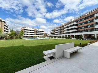 Piso en alquiler en Mirasierra en Madrid