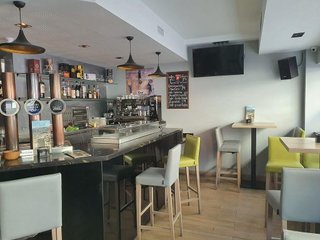 Bar en alquiler en Pº Zorrilla - Cuatro de Marzo en Valladolid