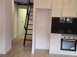Piso en venta en Les Planes en Hospitalet de Llobregat, L´