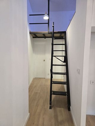 Piso en venta en Les Planes en Hospitalet de Llobregat, L´