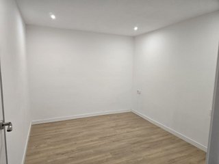 Piso en venta en Les Planes en Hospitalet de Llobregat, L´