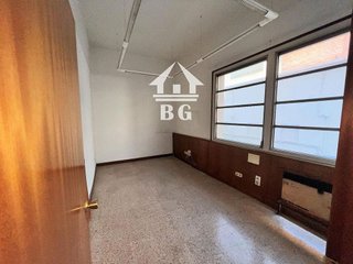 Local comercial en venta en Creu de la Mà - Rally sud en Figueres