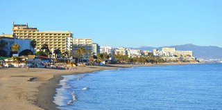Piso en alquiler en La Carihuela en Torremolinos