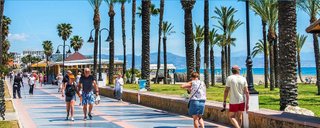 Piso en alquiler en La Carihuela en Torremolinos