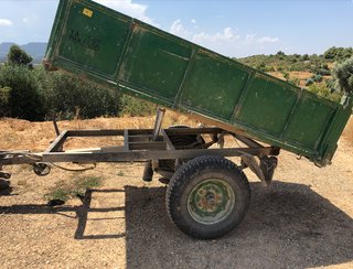 Remolque agrícola verde