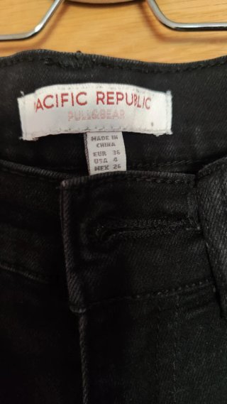 Pantalón campana negro