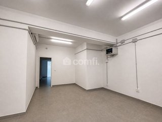 Local comercial en alquiler en Centre en Sant Boi de Llobregat