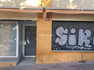 Local comercial en alquiler en Centre en Sant Boi de Llobregat