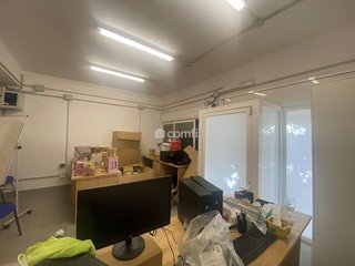 Local comercial en alquiler en Centre en Sant Boi de Llobregat