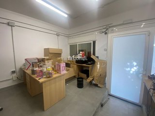 Local comercial en alquiler en Centre en Sant Boi de Llobregat