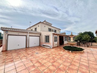 Chalet en venta en La Siesta - El Salado - Torreta en Torrevieja