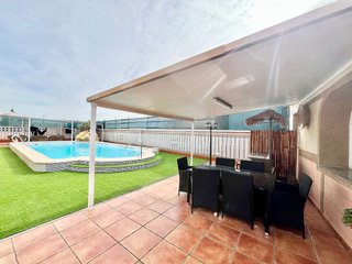 Chalet en venta en La Siesta - El Salado - Torreta en Torrevieja