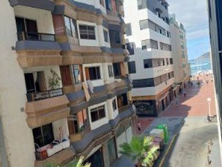 Piso en alquiler en Santa Catalina - Canteras en Palmas de Gran Canaria(Las)