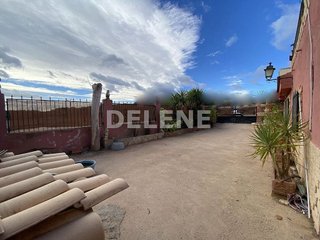 Chalet en venta en Hellín