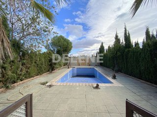 Chalet en venta en Hellín
