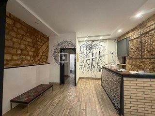 Local comercial en alquiler en Sant Pere, Santa Caterina i la Ribera en Barcelona