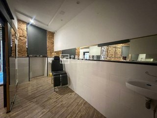 Local comercial en alquiler en Sant Pere, Santa Caterina i la Ribera en Barcelona