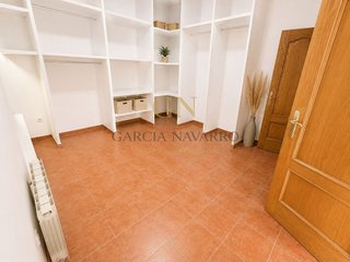 Local comercial en alquiler en Puerto - Plaza de Toros en Estepona