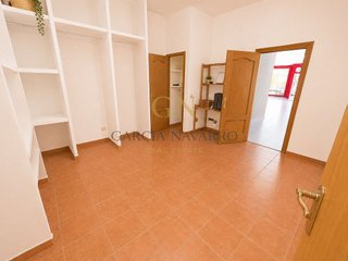 Local comercial en alquiler en Puerto - Plaza de Toros en Estepona