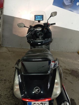 Honda Silver Wing 400 Negra