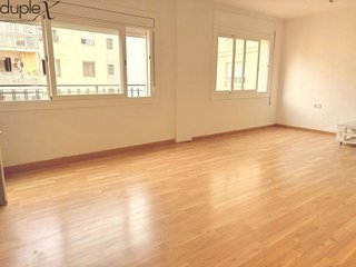 Piso en venta en Peramàs en Mataró