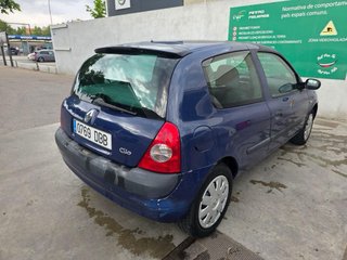Renault Clio 2004