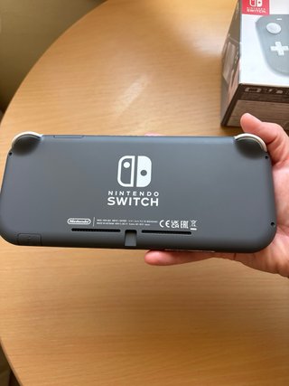 Nintendo Switch Lite Gris + Accesorios