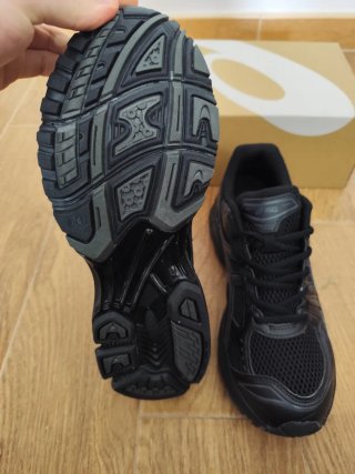 Zapatillas Asics Gel-Kayano 14 Negras