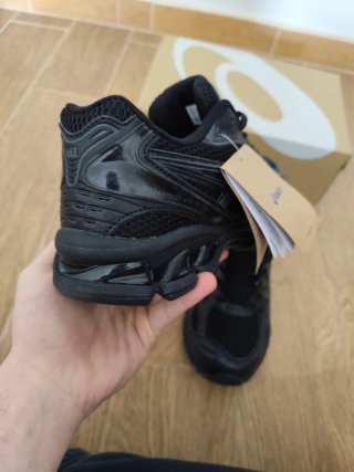 Zapatillas Asics Gel-Kayano 14 Negras