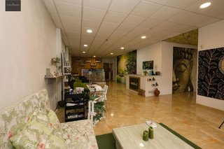 Local comercial en venta en Cúllar Vega