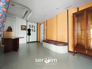 Oficina en venta en Eixample Nord – La Devesa en Girona